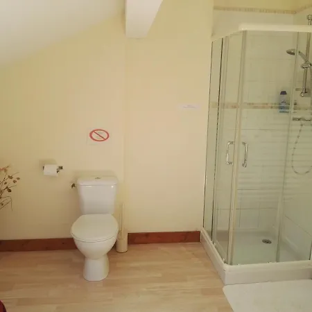 Le Chene Frühstückspension Millac (Vienne)