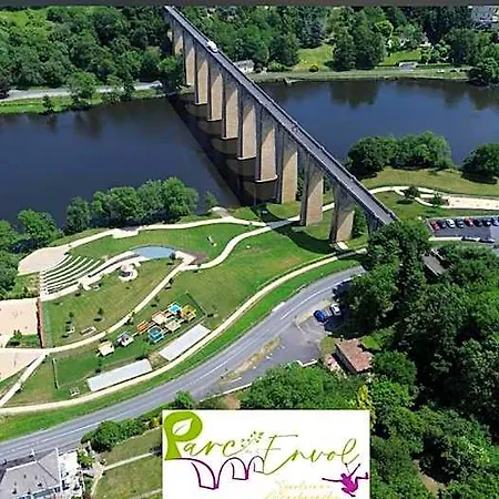 Nocleg ze śniadaniem Le Chene Millac (Vienne)