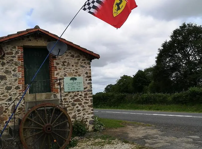 Le Chene Bed and breakfast 3*