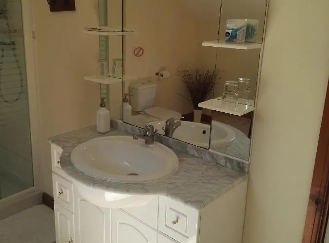 Le Chene Bed and breakfast 3*